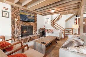 Luxury Joyful Bear Reatreat