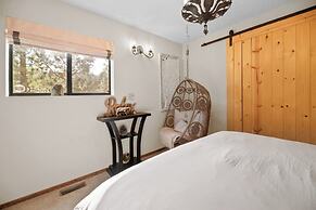 Luxury Joyful Bear Reatreat