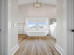 A Treasure To Sea 4 Bedroom Villa