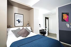 VITA Student-only Studio, Zed Alley