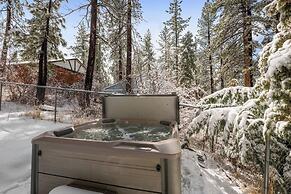 Bear Mountain Chalet w views Hot Tub