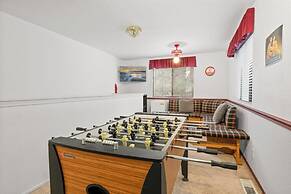 Bear Mountain Chalet w views Hot Tub