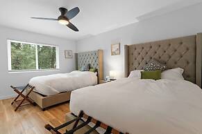 Bear Mountain Chalet w views Hot Tub