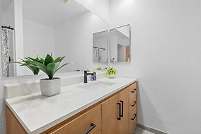 Bear Mountain Chalet w views Hot Tub