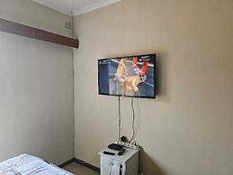 J&M GUEST HOUSE
