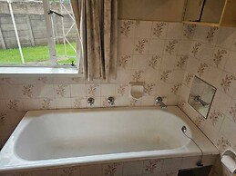 J&M GUEST HOUSE