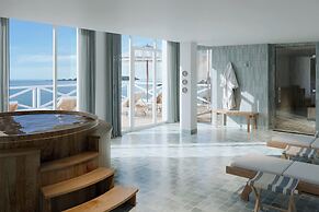 Les Bassans - Fontenille Collection