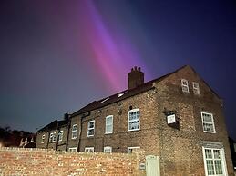 Maypole Farm Guest House