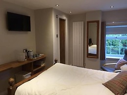 Maypole Farm Guest House