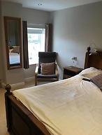 Maypole Farm Guest House