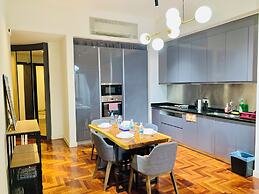 The MEWS KLCC By Arman