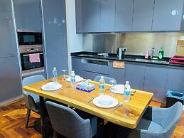 The MEWS KLCC By Arman