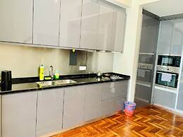 The MEWS KLCC By Arman