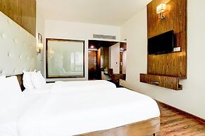 Stylish & Modern Stays at Palette River Front