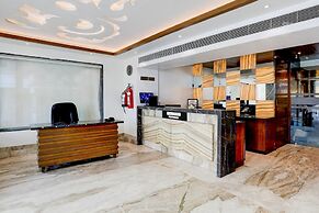 Stylish & Modern Stays at Palette River Front