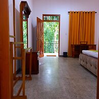 Wild Safari Nest Udawalawe