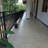 Wild Safari Nest Udawalawe