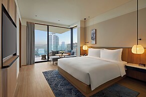 Hyatt Place Ha Long Bay, Bai Chay