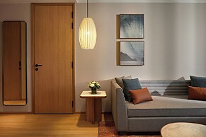 Hyatt Place Ha Long Bay, Bai Chay