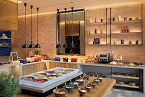 Hyatt Place Ha Long Bay, Bai Chay