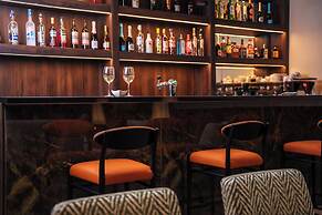 The Honest Budapest by Chic & Basic