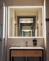 The Honest Budapest by Chic & Basic