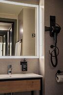 The Honest Budapest by Chic & Basic