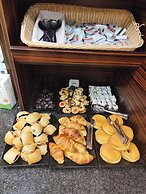 The Honest Budapest by Chic & Basic