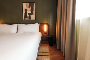 The Honest Budapest by Chic & Basic