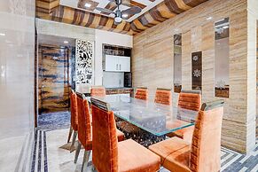 Modern Comfort Stays at Swarop Nagar Kanpur