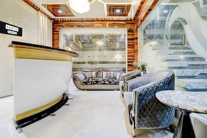 Modern Comfort Stays at Swarop Nagar Kanpur