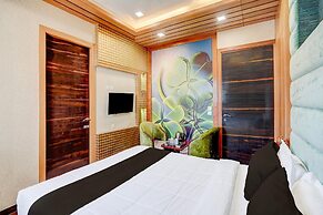 Modern Comfort Stays at Swarop Nagar Kanpur