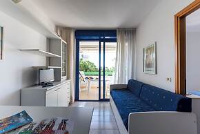 Great Apartment With Stunning Terrace in Bibione