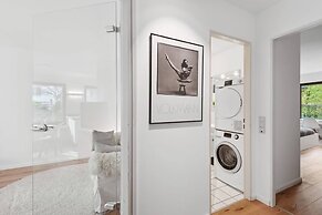 Exclusive Ludenberg Living in Stunning Area