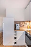 Exclusive Ludenberg Living in Stunning Area