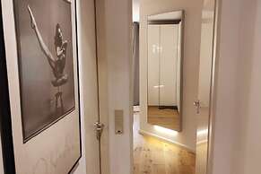 Exclusive Ludenberg Living in Stunning Area