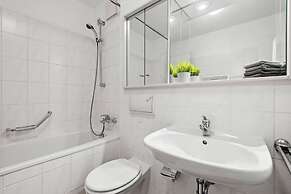 Exclusive Ludenberg Living in Stunning Area