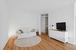 Exclusive Ludenberg Living in Stunning Area