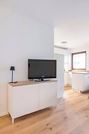 Exclusive Ludenberg Living in Stunning Area