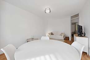 Exclusive Ludenberg Living in Stunning Area