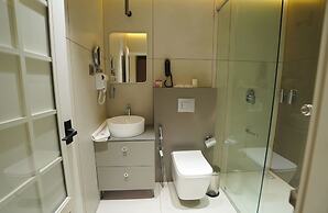 DORO ROYAL SUITE