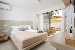 Nusa Suites & Villas