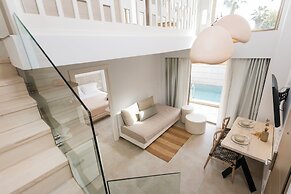 Nusa Suites & Villas