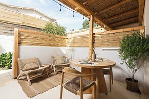 Nusa Suites & Villas