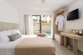 Nusa Suites & Villas