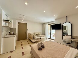 Nusa Suites & Villas