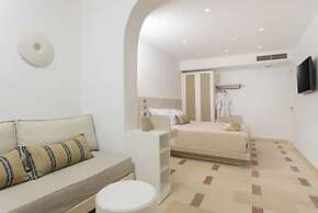Nusa Suites & Villas