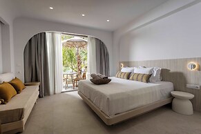 Nusa Suites & Villas