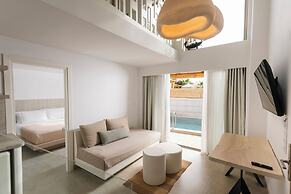 Nusa Suites & Villas