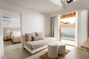 Nusa Suites & Villas